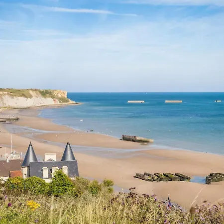 Apartment Les Pieds Dans L'eau - Acces Direct A La Bernieres-sur-Mer