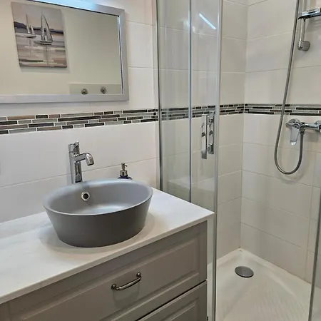 דירה Les Pieds Dans L'eau *