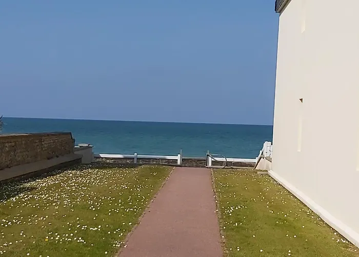 Les Pieds Dans L'eau شقة *